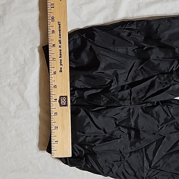 Disney It's a Small World Boy 12 Months 2pc Red Black Windbreaker/Track Suit - Picture 12 of 14